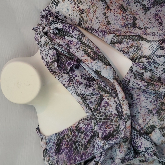 Democracy 3/4 Sleeve Ruffle Front Snake Print Blouse - Picture 6 of 9